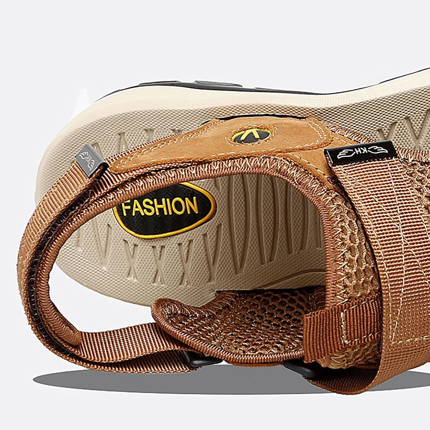2025 New Andals Men's Breathable Sports Outdoor Beach Shoes Slip Hollow Cowhide Men's Shoes Sandals