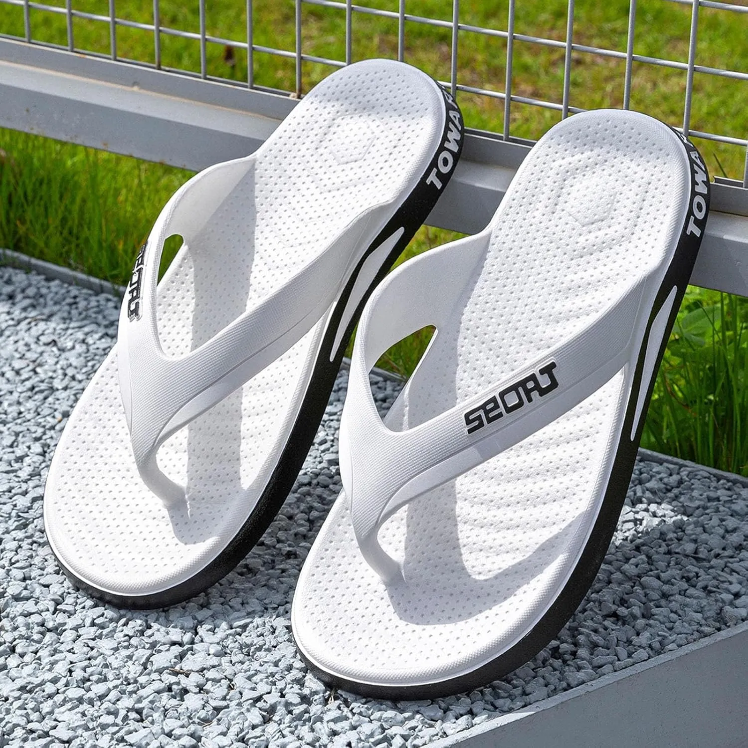 Athletic Mens Sandals Indoor Non Slip Smell Proof Durable Men Flip Flops High Soft Soled Home Men Slipper