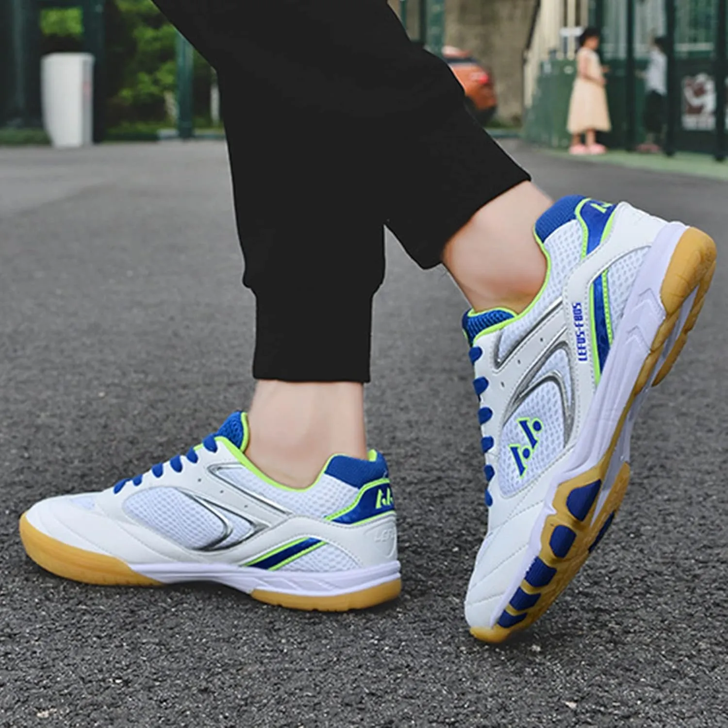 Badminton Tennis Shoes for Mens Women Indoor Court Sneakers Lightweight Breathable Shock-Absorbing