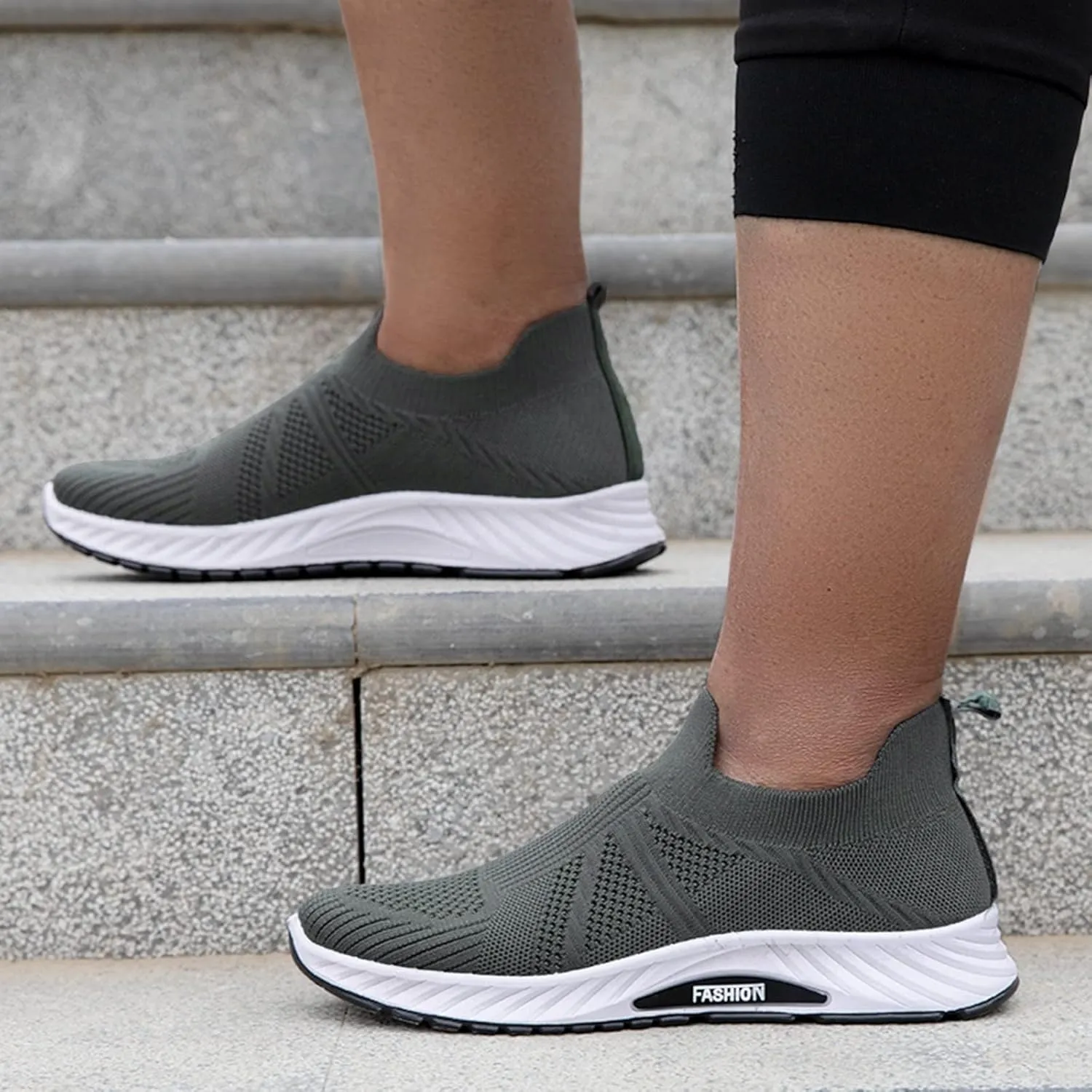 Bamboo Store Men's Slip on Sneakers Wedges Sneakers Slip on Men's Fashion Casual Outdoor Breathable Mens New Sneakers 10