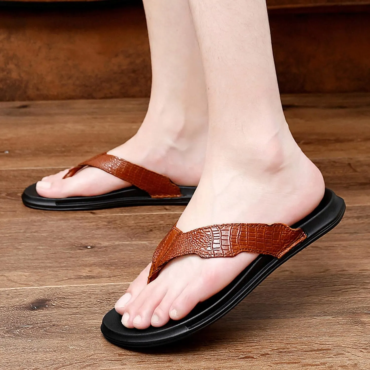 Beach Flip Flop Indoor and Outdoor Men Flip Flops Fashionable Summer Pattern Flat Bottom Comfortable Non Slip Large Beach Sippers