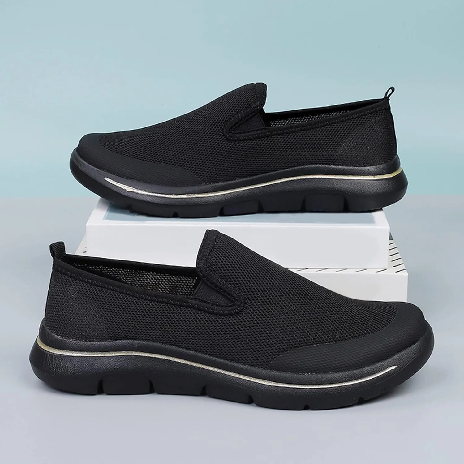 Casual Dress Shoes Men Sports Shoes Simple and Solid Color New Pattern Summer Mesh Breathable Thick Sole Comfortable