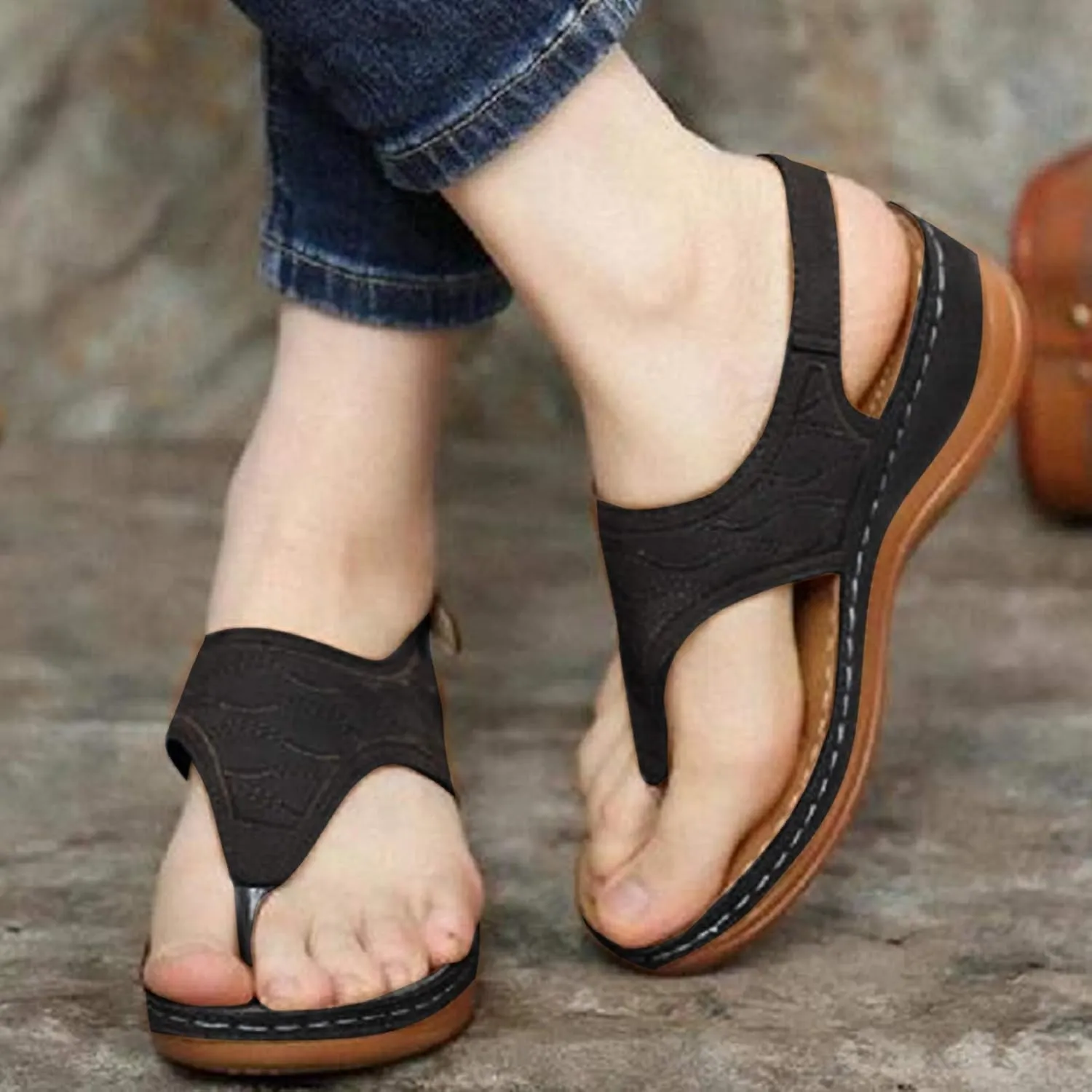 Cathalem Sandals Women Comfortable, Women Walking Slippers with Arch Support Vintage Slip On Flip Flops