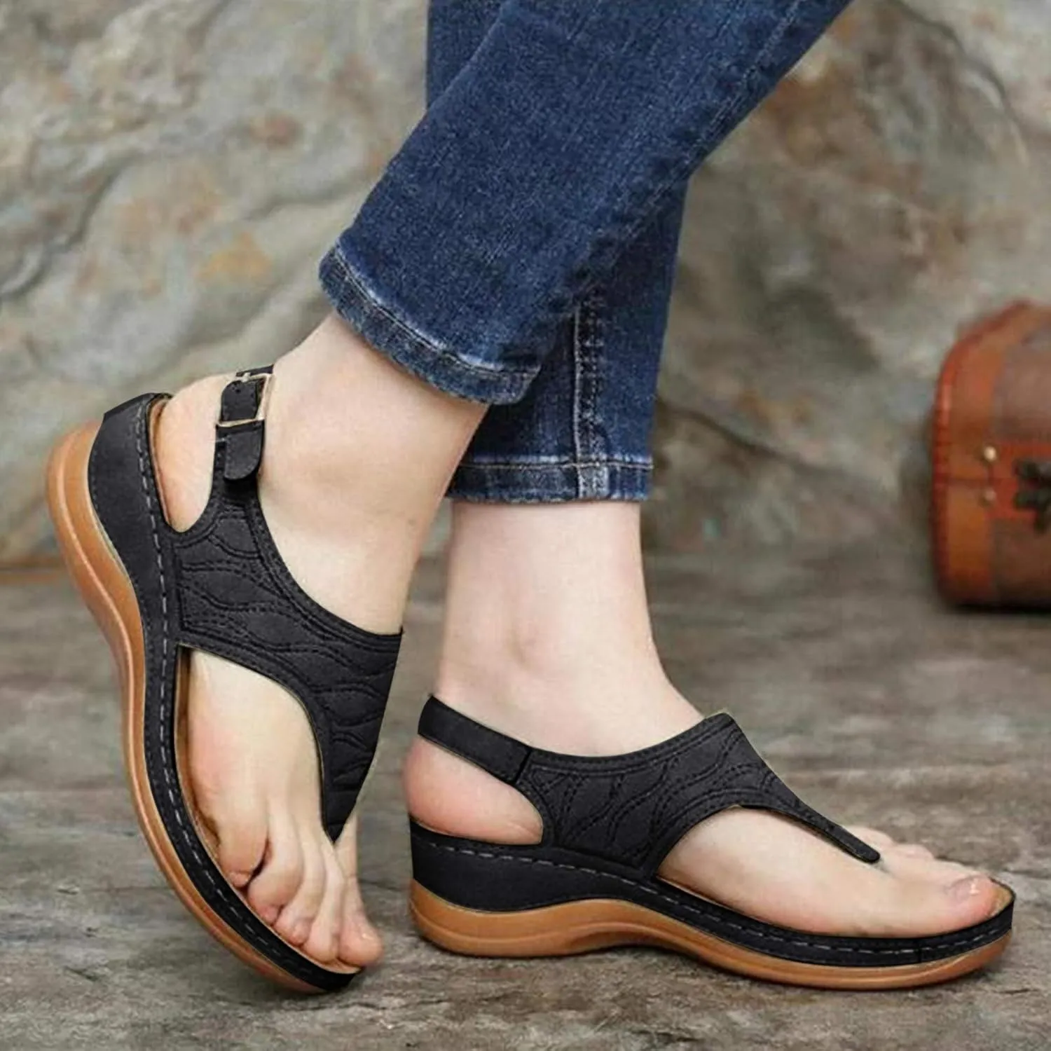 Cathalem Sandals Women Comfortable, Women Walking Slippers with Arch Support Vintage Slip On Flip Flops