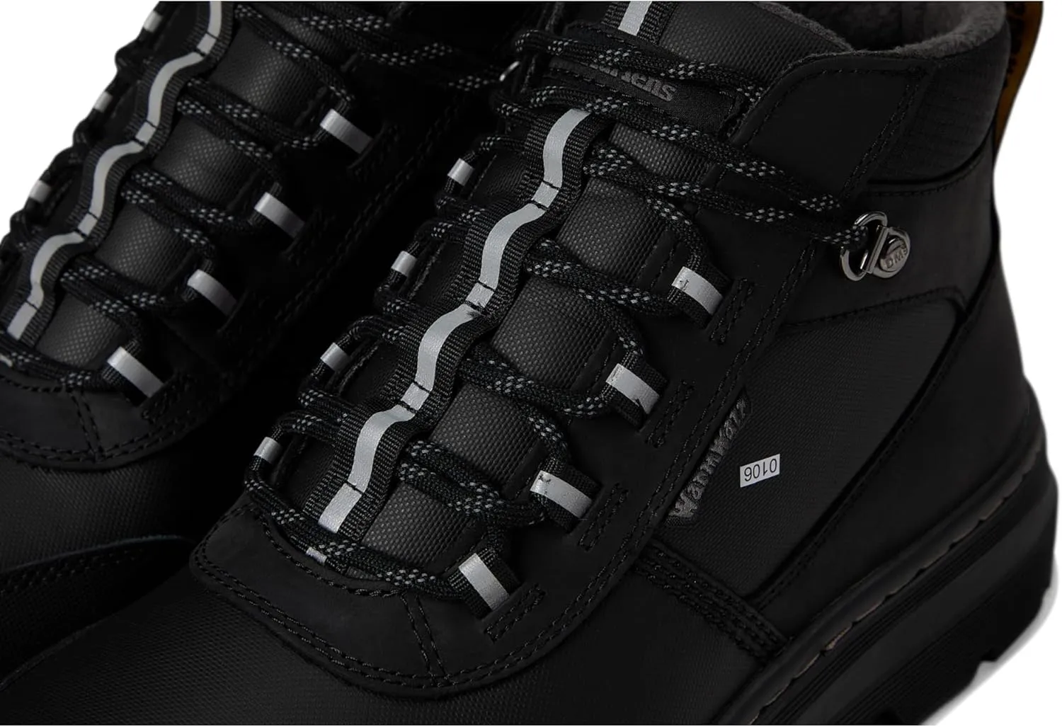 Dr. Martens Men's Bonny Tech Winter Extreme Lace-up Boots Fashion