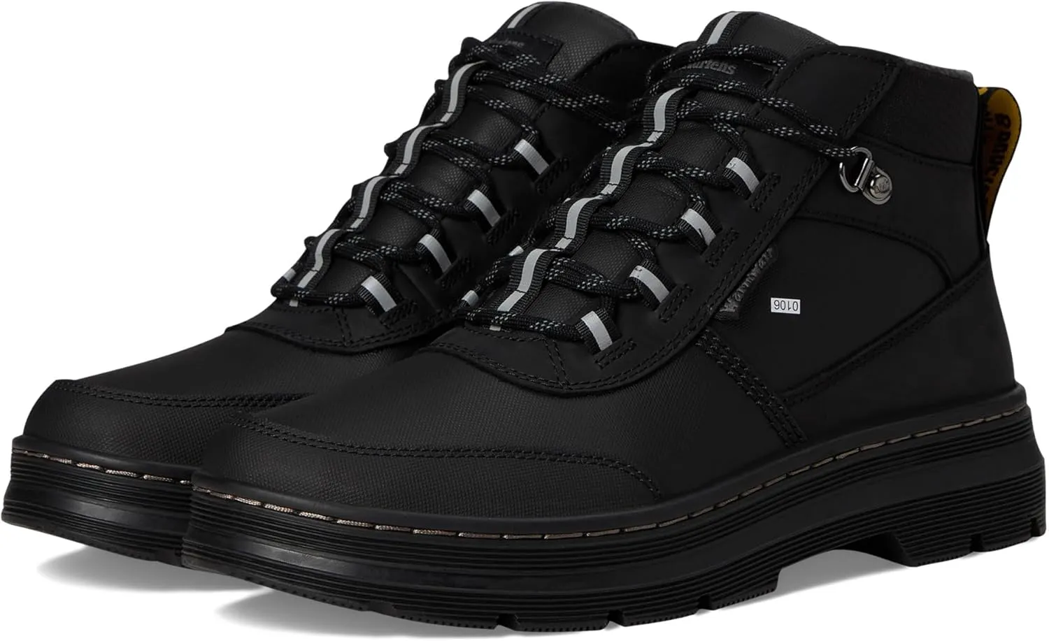 Dr. Martens Unisex-Adult Bonny Tech Winter Extreme Lace-up Boots Fashion