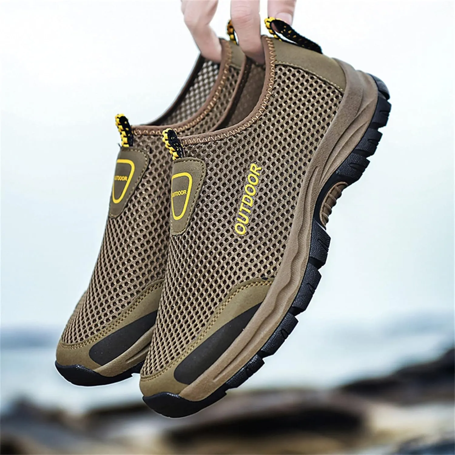 Fashion Sneaker Lace-Up Fashion Spring and Summer Men Sports Shoes Hiking Shoes Hollow Mesh Breathable Slip On