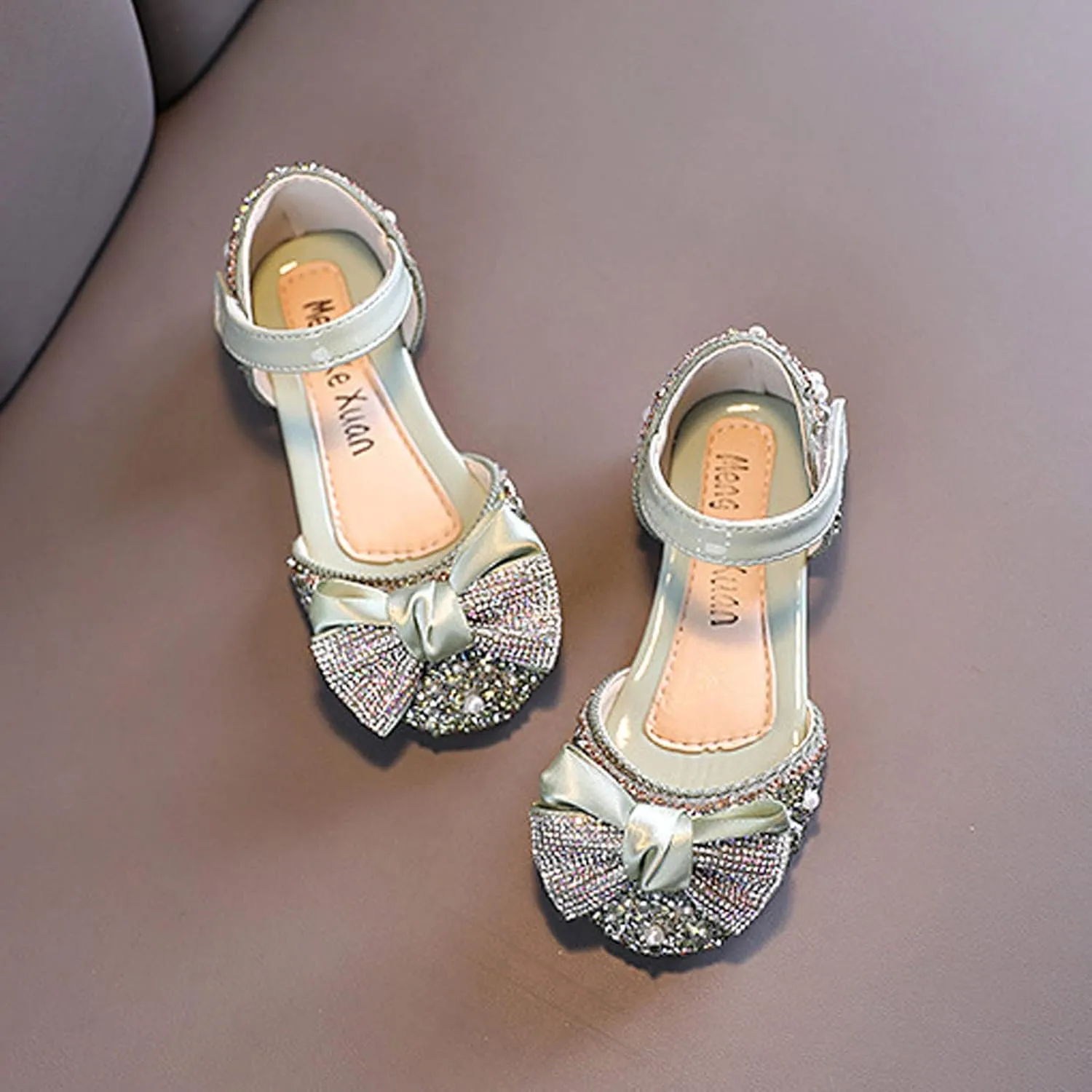 Fashion Spring and Summer Children Dance Shoes Girls Dress Show Princess Shoes Pearl Bowknot Kids Squeaky Shoes Girls