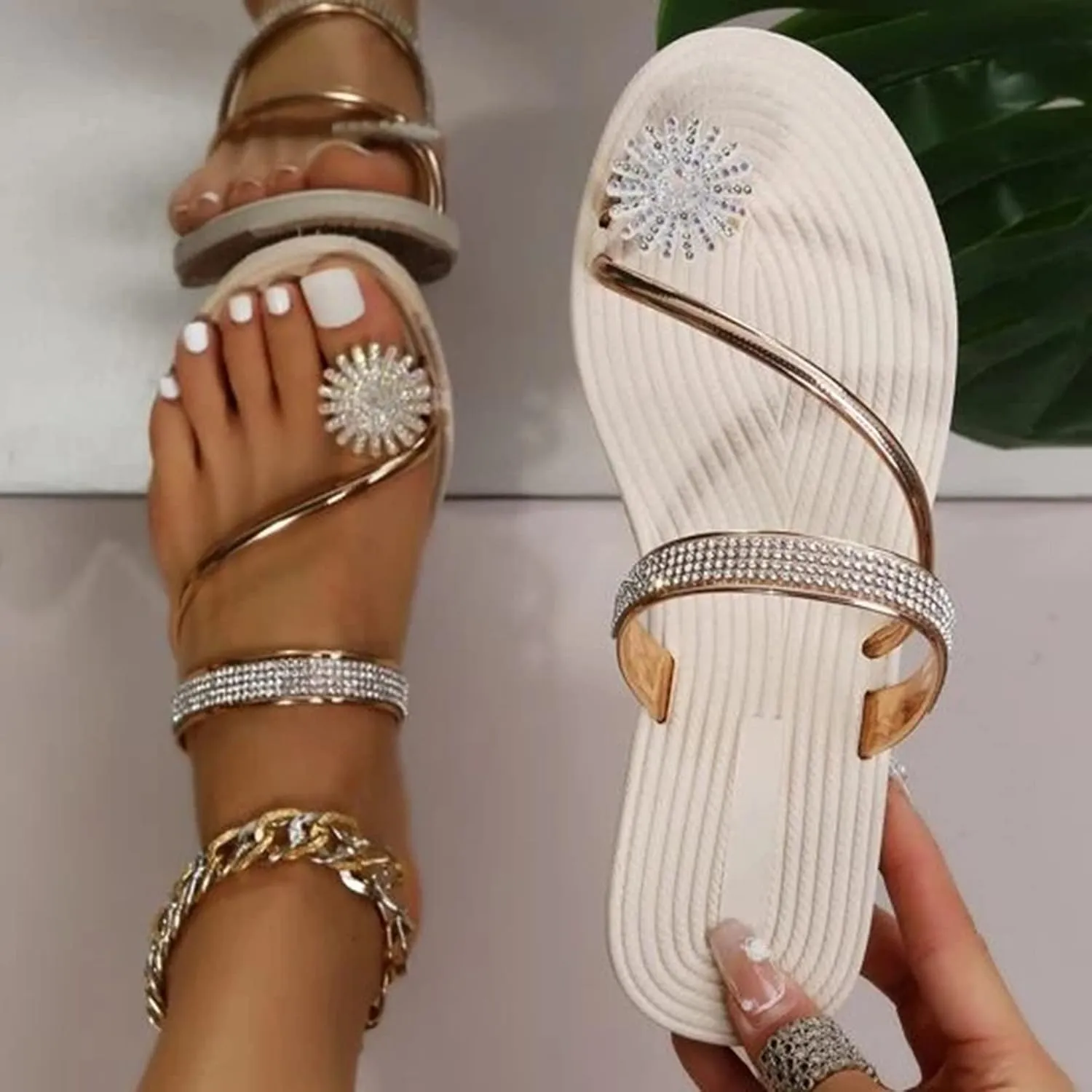 Flat Sandals Women's Cross Strappy Sandals Womens Summer Sandals Non Slip on Casual Summer Beach Shoes