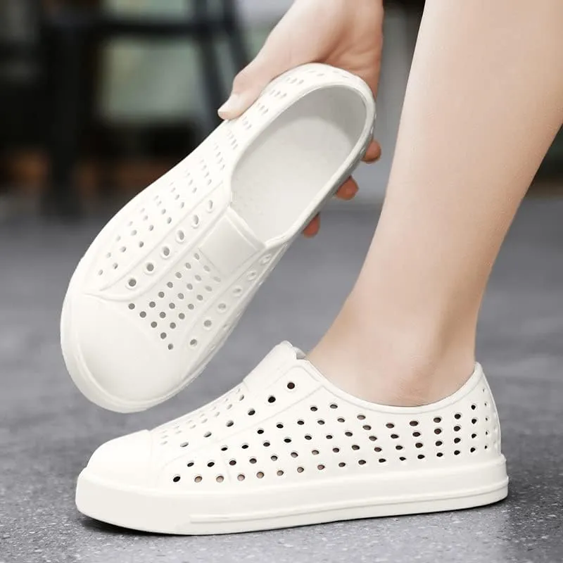 FLIOZY Garden Clogs Girls Boys Lightweight Breathable Water Shoes Kids Outdoor Summer Quick Dry Slip On Beach Sandals Indoor Casual Slippers