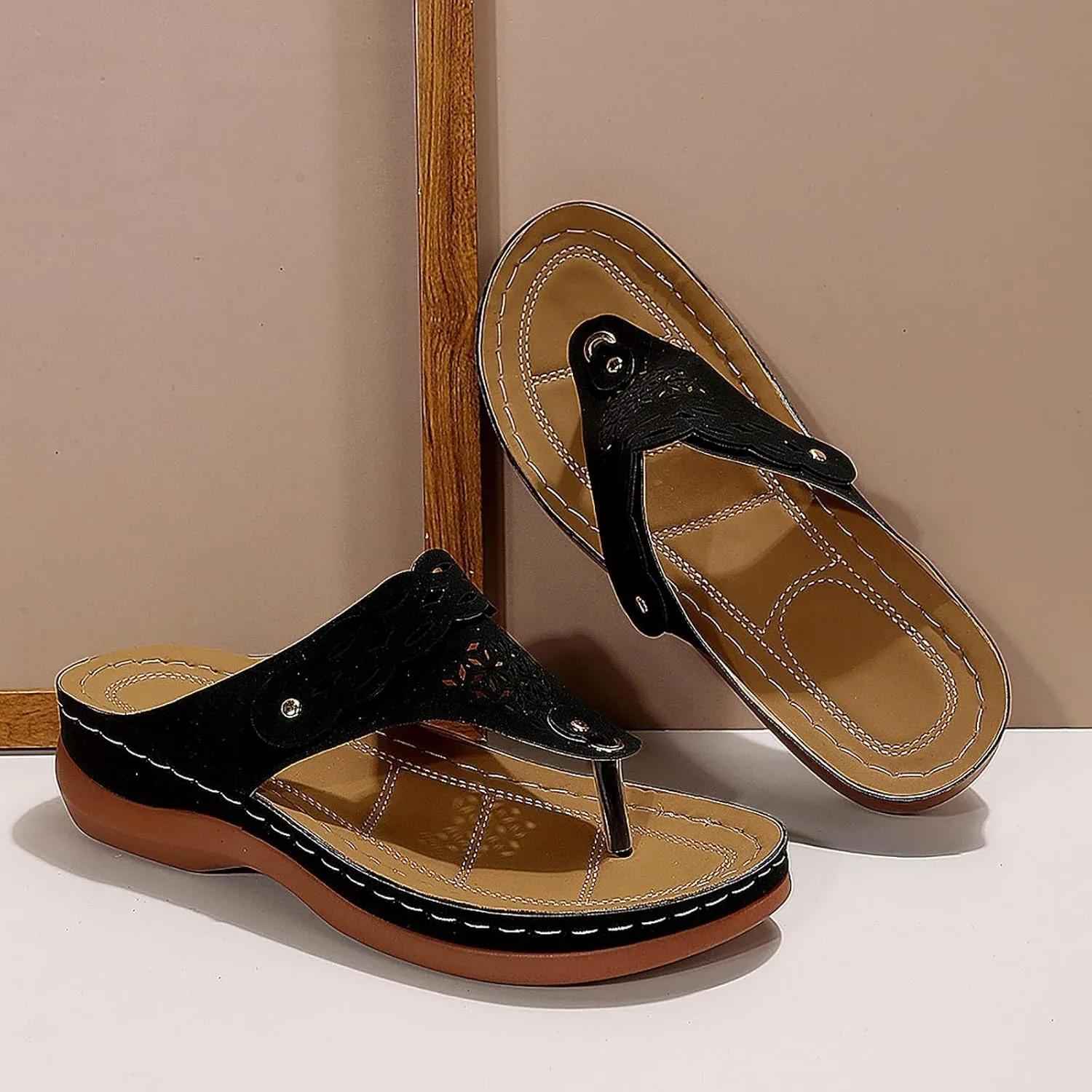 Flip Flops for Women 2025 Open Toe Orthopedic Sandals Slip On Soft Cushion Slippers Plantar Fasciitis Arch Support Shoes Comfort Hollow Out Vamp Summer Sandals Casual Vacation Beach Mules