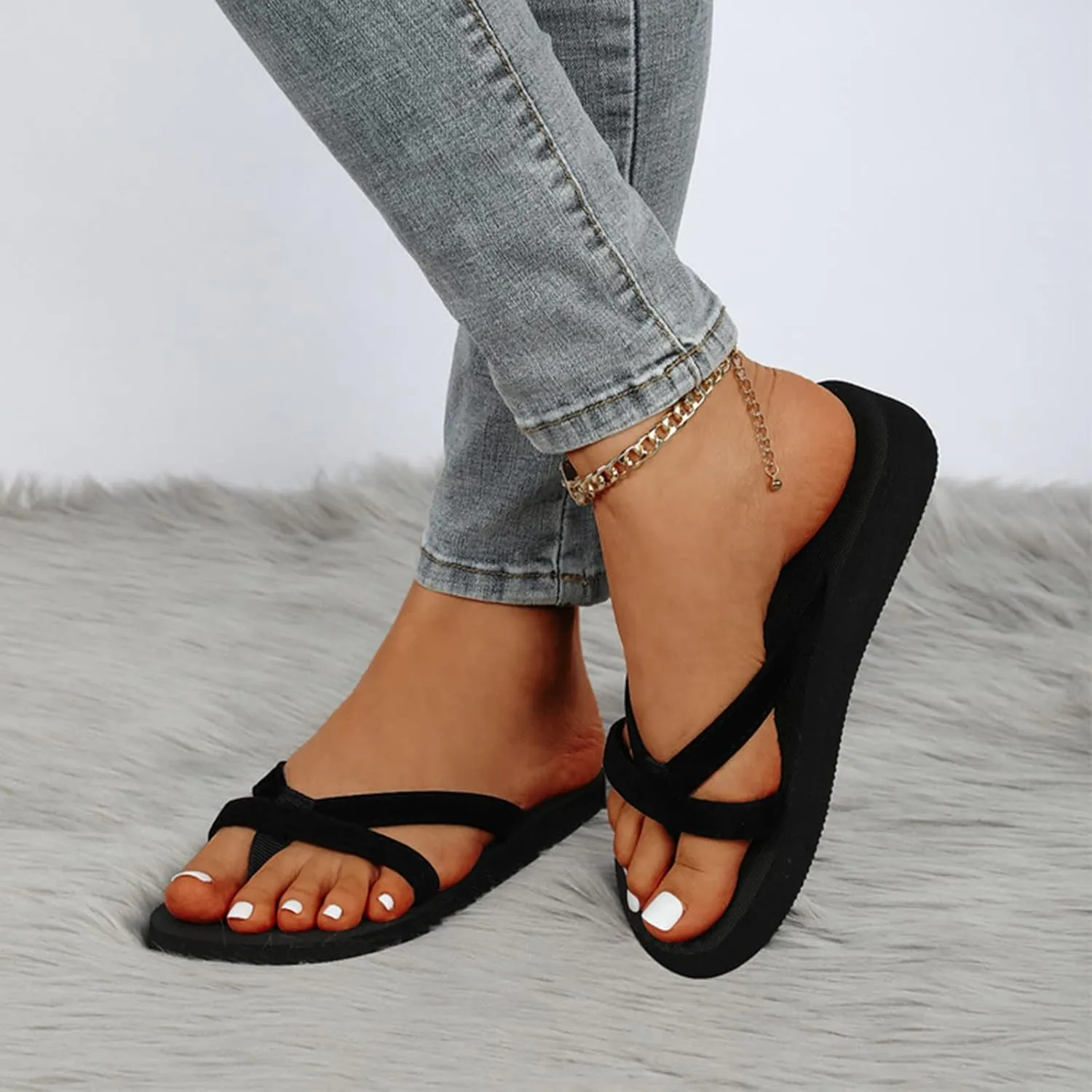 Flip Flops for Women Non Slip Yoga Foam Flip Flops Arch Support Thong Sandals Comfortable Beach Thong Slippers