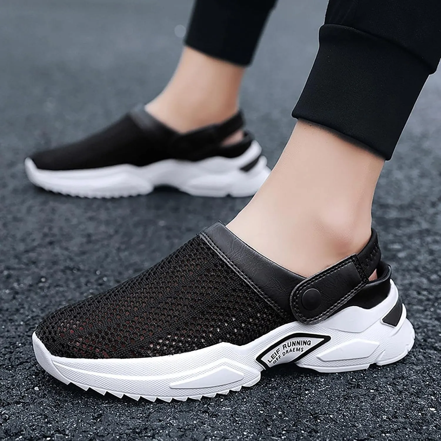 Men Casual Soft Flat Slippers Breathable Lightweight Walking Shoes Fashion Sandals Men Sandals