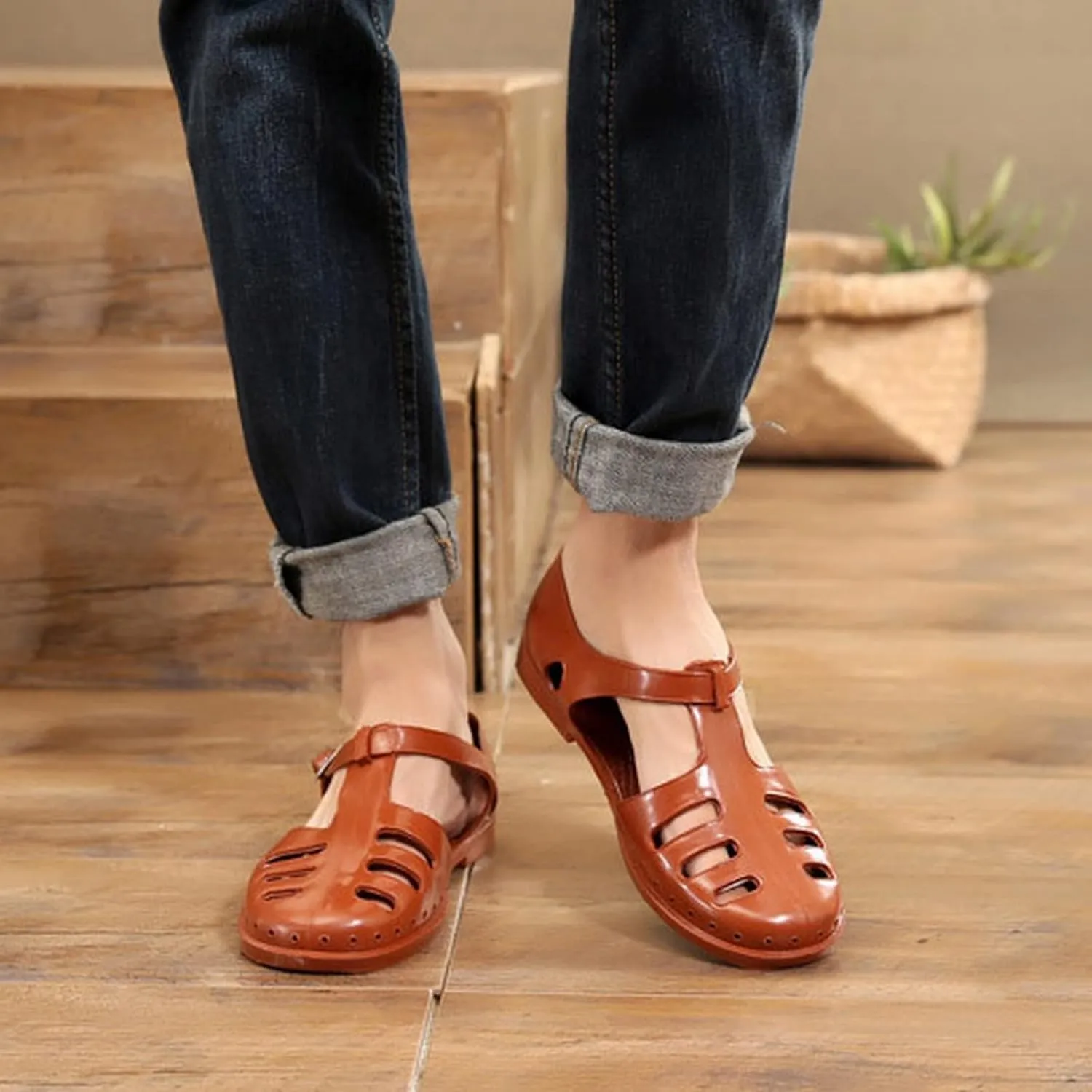 Men'S Baotou Fashion Men'S Sandals Retro Old Plastic Breathable Shoes Strap Men Sandals