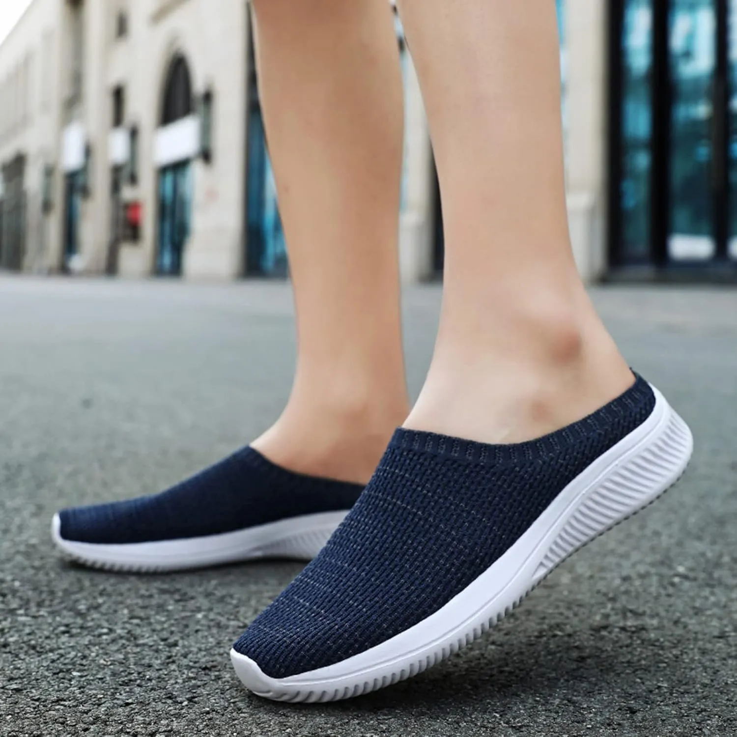 Men's Casual Shoe Men Sports Shoes Summer New Pattern Fashion Simple Solid Mesh Breathable Comfortable and Lightweight