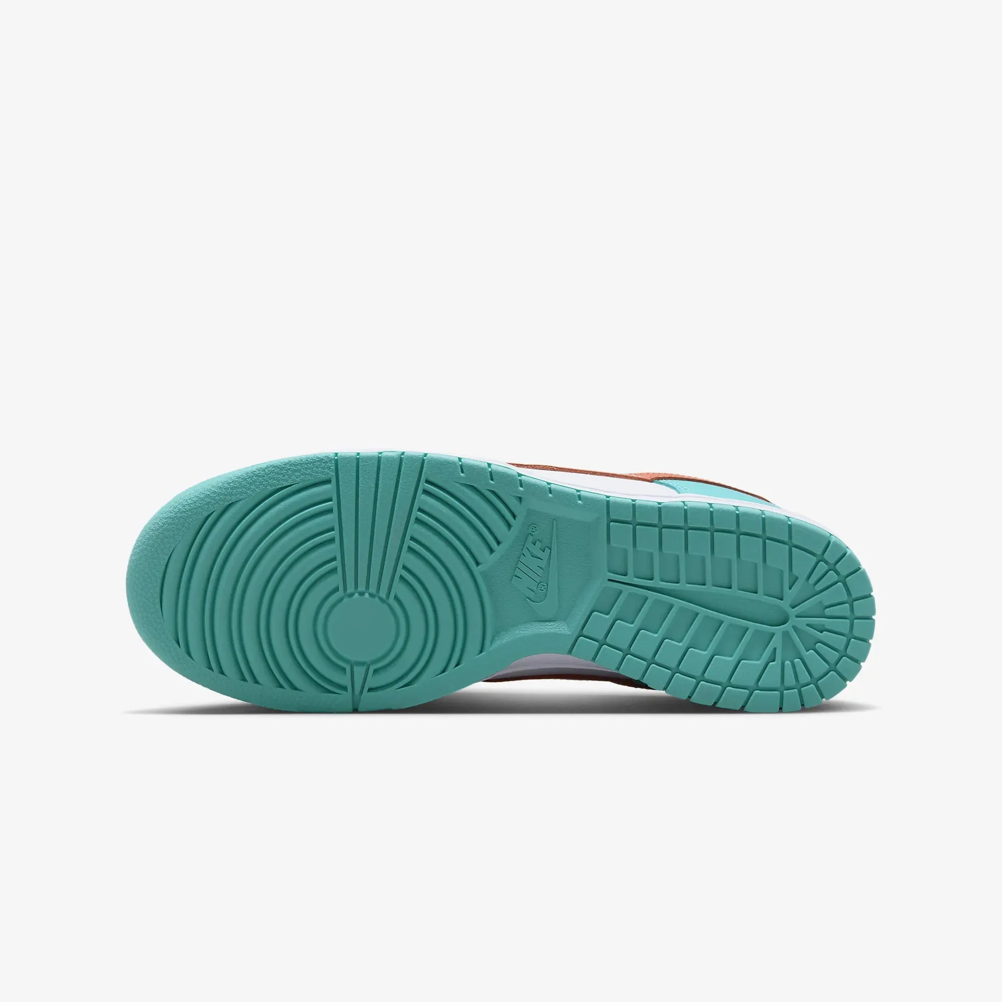 Nike | DUNK LOW RETRO  { WHITE/COSMIC CLAY-DUSTY CACTUS
