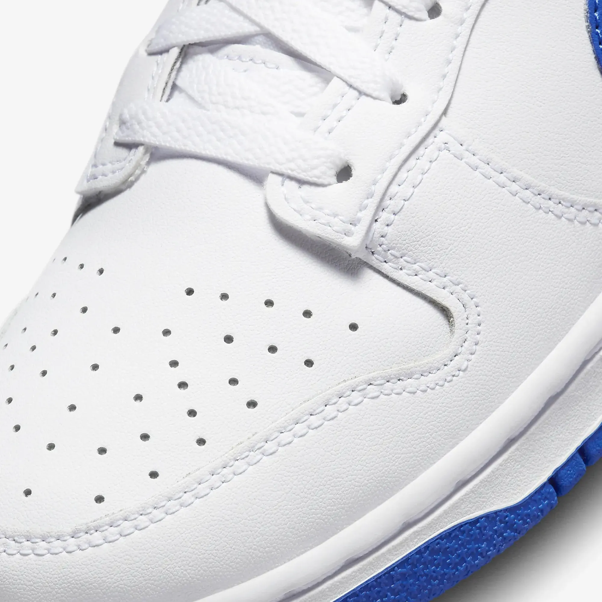 Nike | DUNK LOW RETRO  { WHITE/HYPER ROYAL