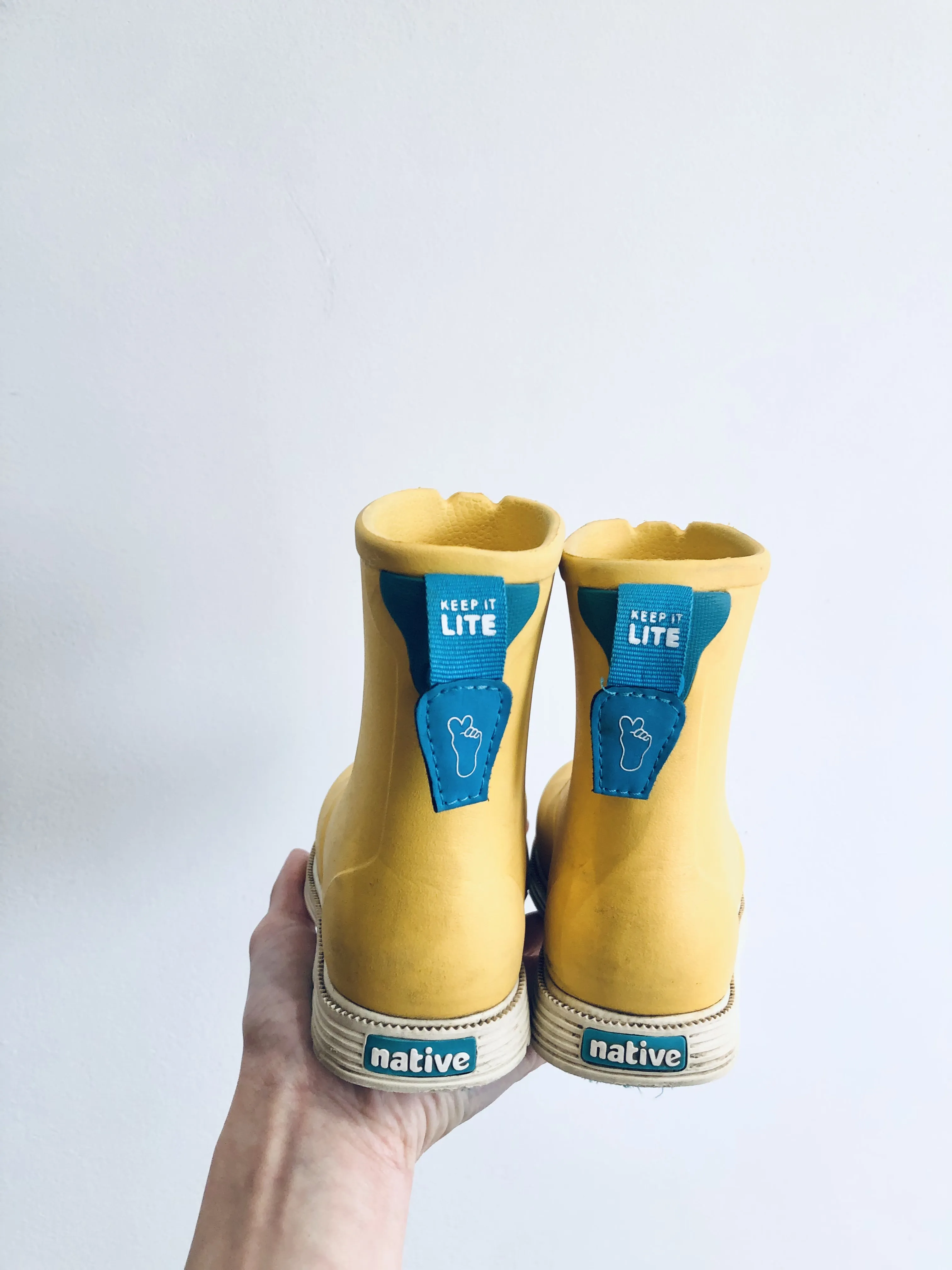 Rainboots // 9 Toddler