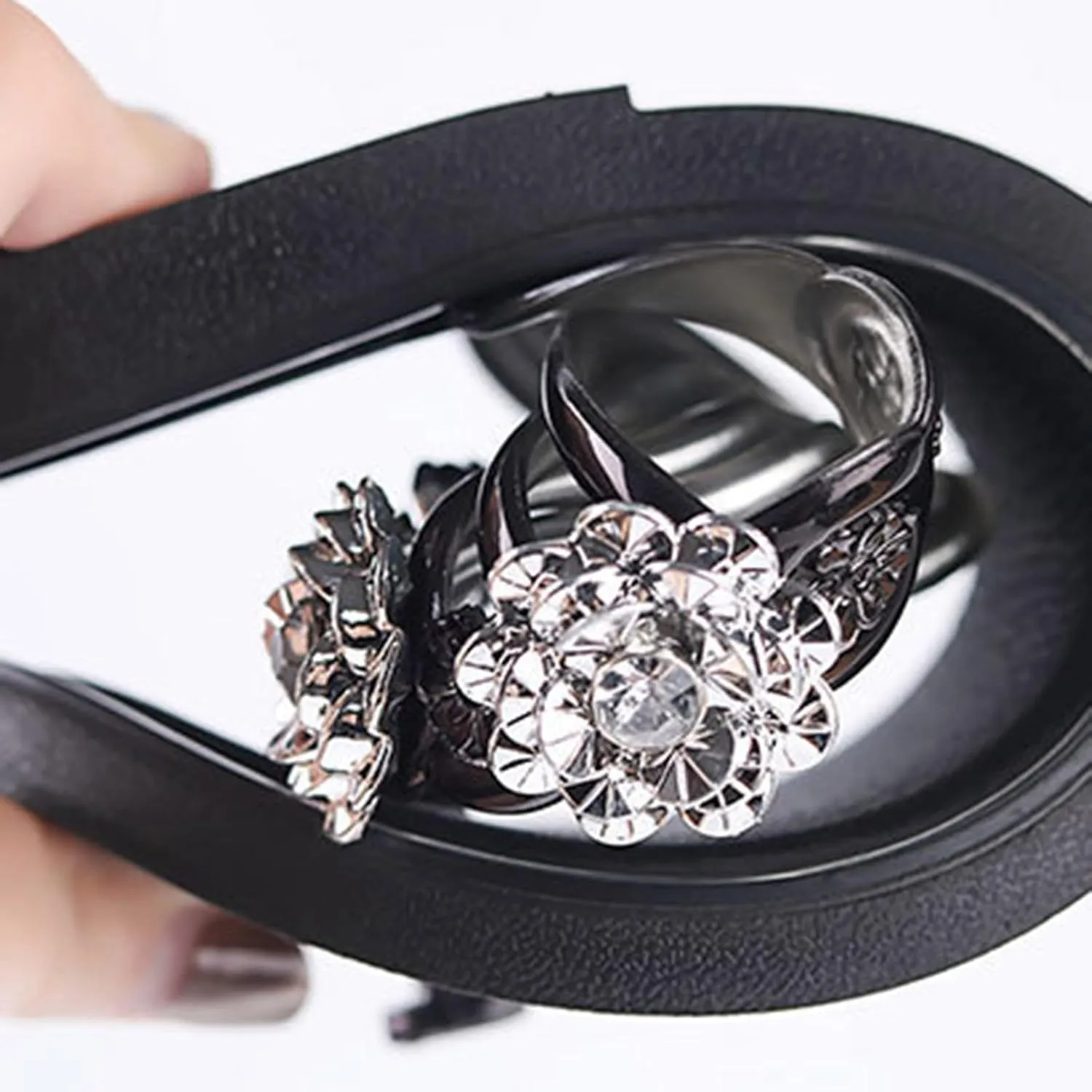 Rhinestone Flip Flops for Women Fashion Beach Thong Slippers Summer Walking Comfy Open Toe Indoor Outdoor Sandles