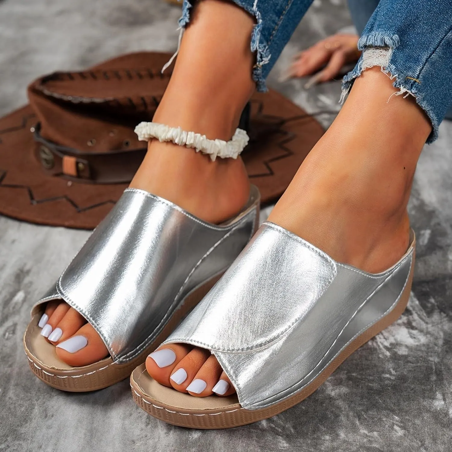 Sandals for Women 2025 Casual Width Wedge Sandals Summer Beach Vacation Breathable Orthopedic Walking Shoes Solid Color Trendy Dress Sandal Platform Slippers Shoes 2025