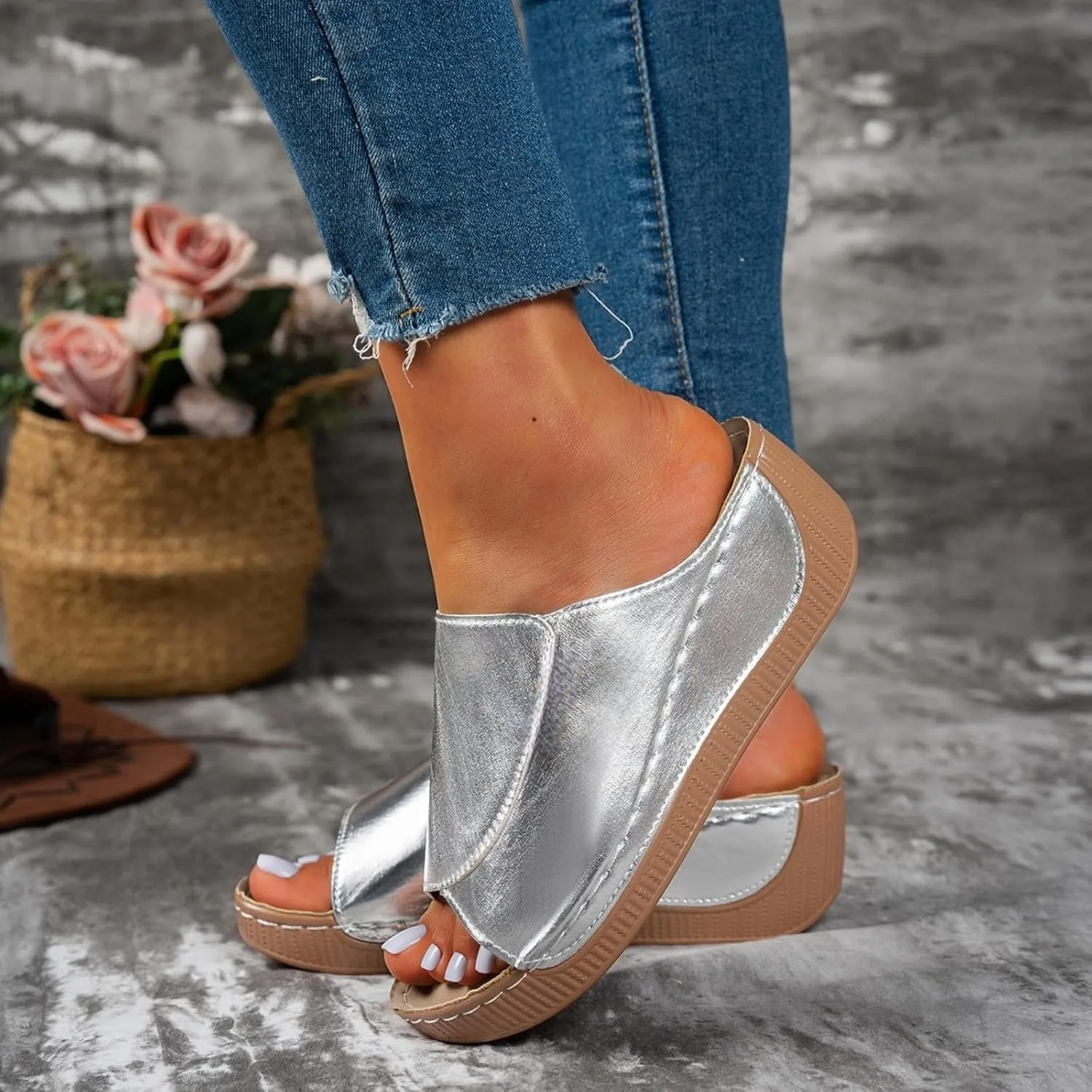 Sandals for Women 2025 Casual Width Wedge Sandals Summer Beach Vacation Breathable Orthopedic Walking Shoes Solid Color Trendy Dress Sandal Platform Slippers Shoes 2025