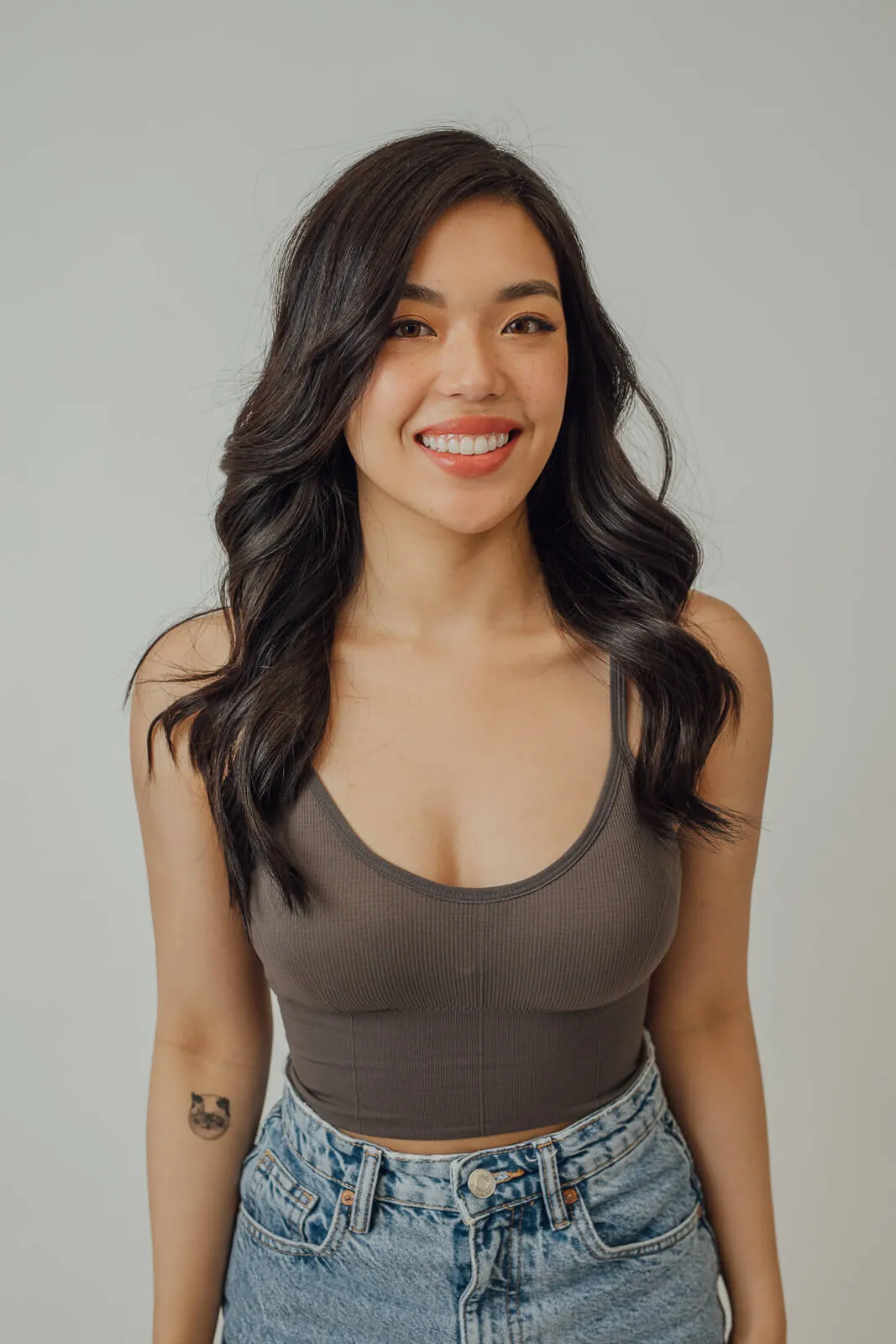 Veena Ribbed Spaghetti Crop Top