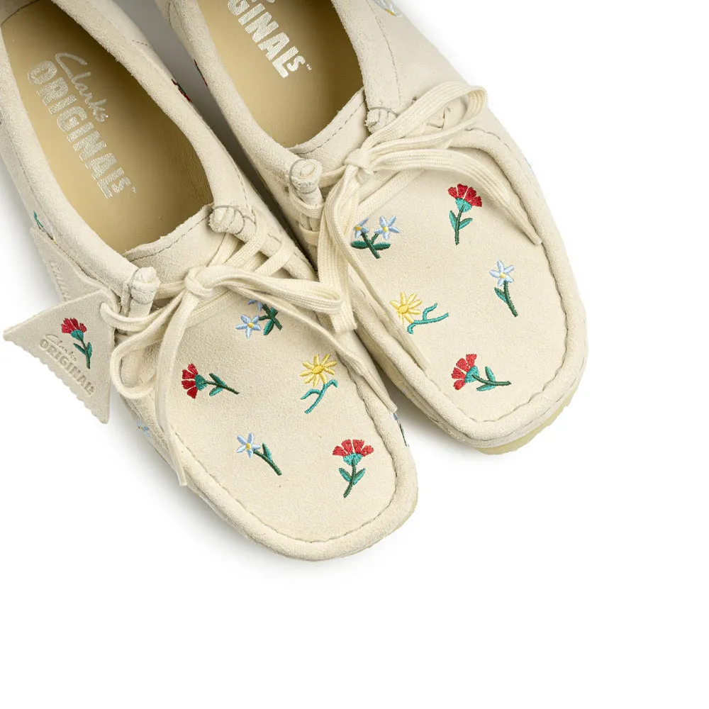 Wallabee Taupe Embroidery Women | Beige