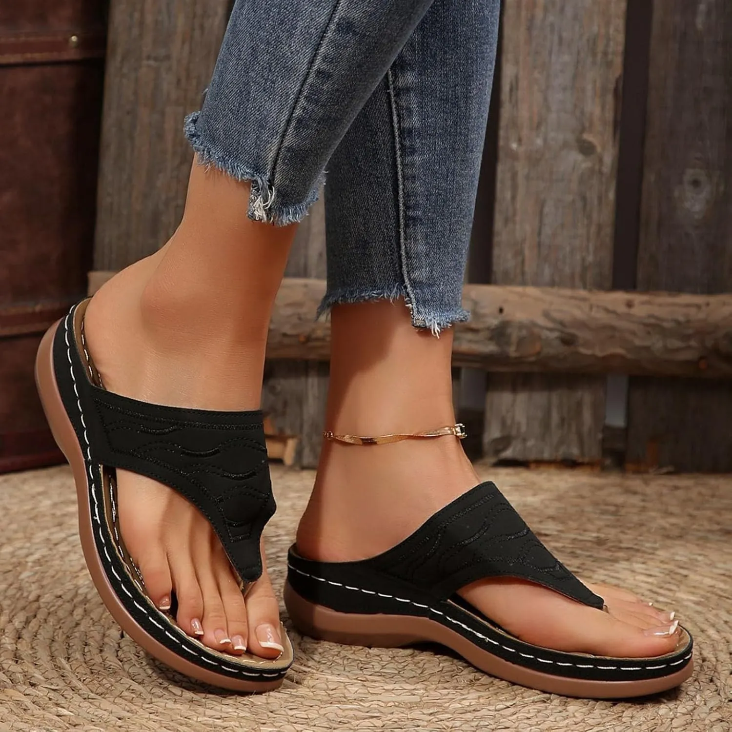 Wide Width Orthopedic Sandals for Women Comfortable Arch Support Dressy Summer Flip Flops Fashion Slip on Walking Beach Platform Sandals