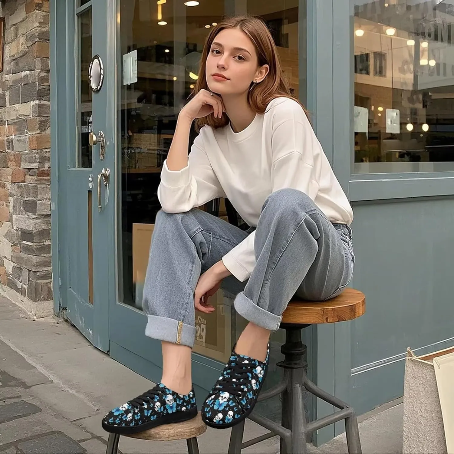 Women Classic Fashion Sneakers Lace Up Low Top Canvas Casual Sneakers Lightweight Breathable Comfort Wide Toe Shoes
