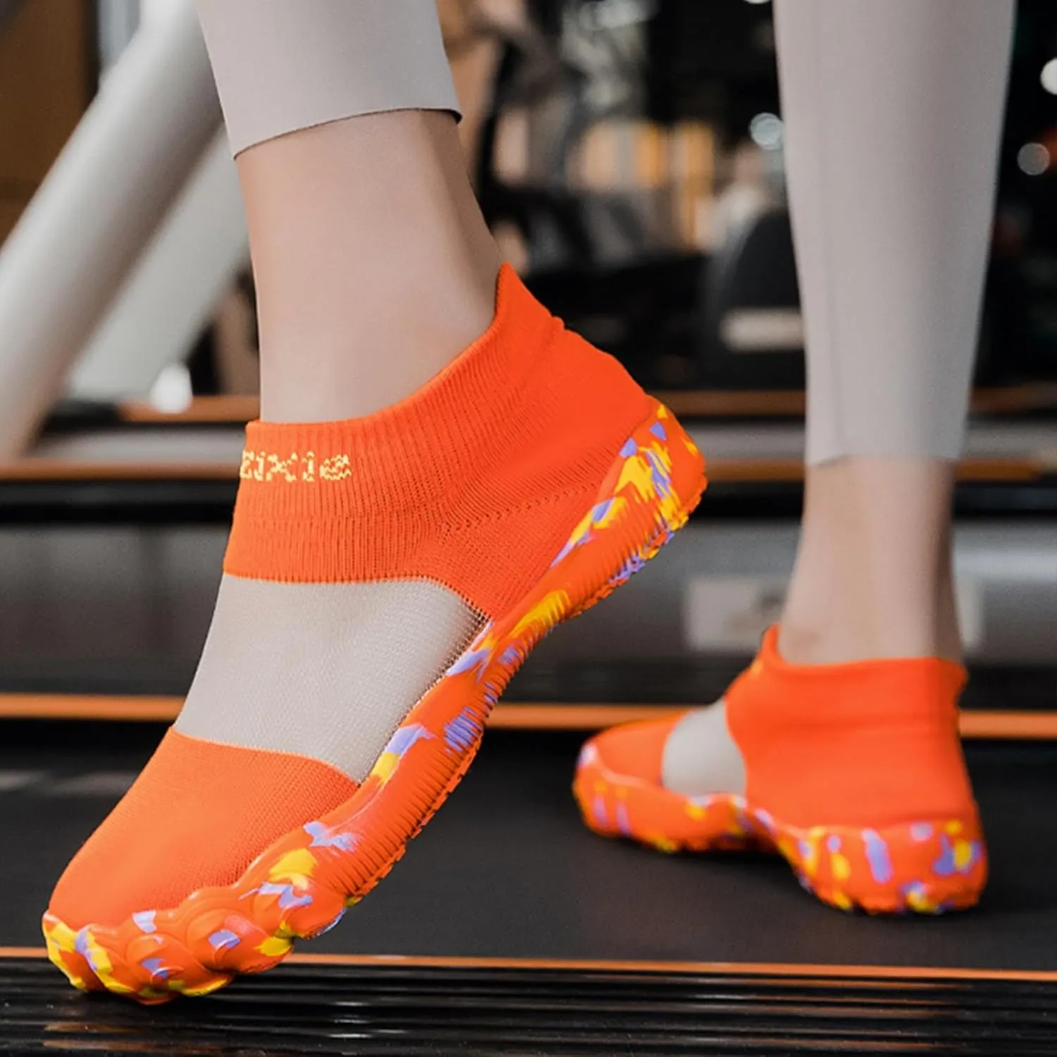 Women's Fashion Sneakers Quick-Dry Barefoot Beach Swim Shoes Unisex Athletic Hiking Shoes Comfy Casual Non Slip Lightweight Breathable Sneakers