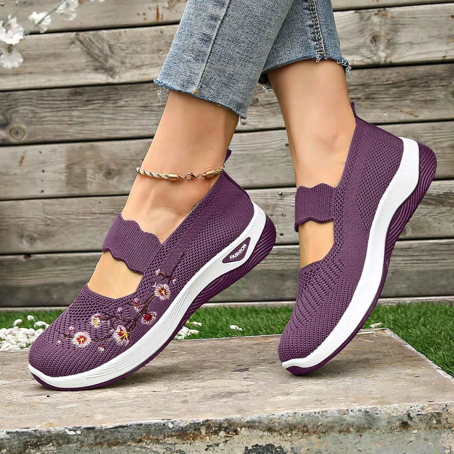Women's Knitted Mesh Flat Loafers Slip-On Breathable Comfortable Low Top Sport Shoes Fashion Casual Basketball Shoes